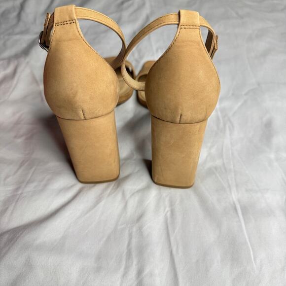 Steve Madden Women's sz 8.5 M Tan 4 inch Square Heel Ankle Strap Square Toe - Picture 4 of 13